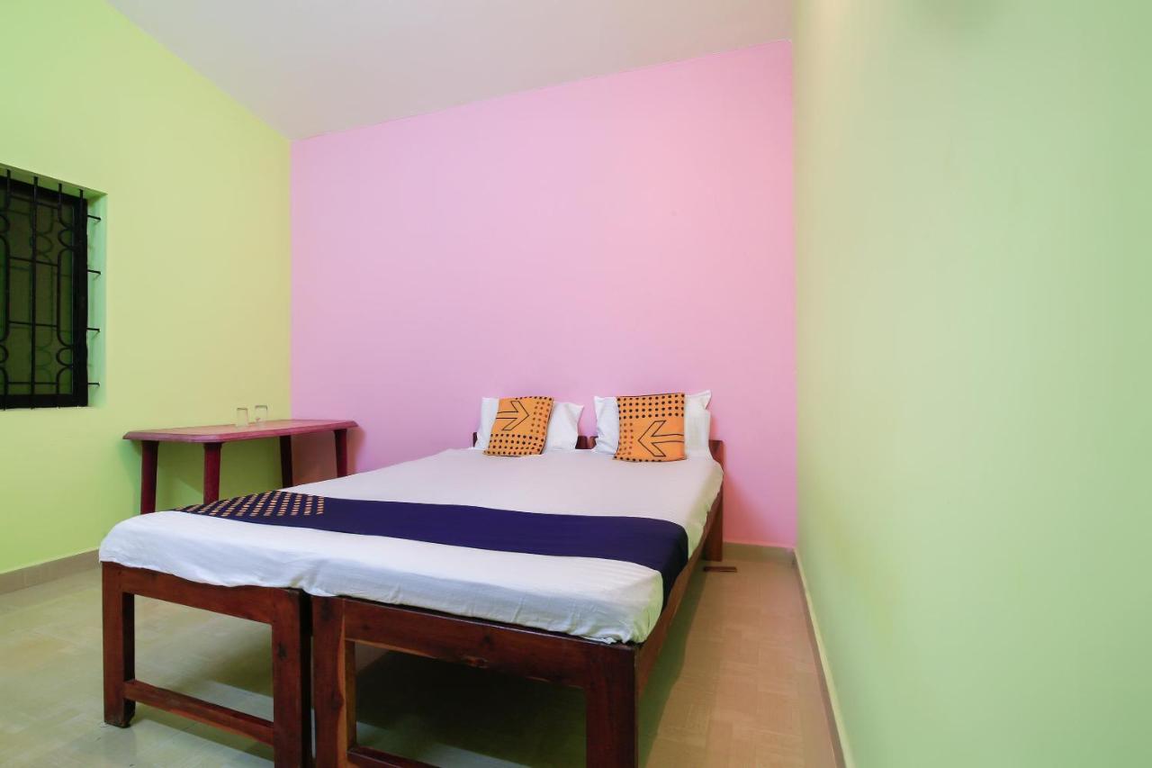 Gods Gift Guesthouse Arambol Exterior foto